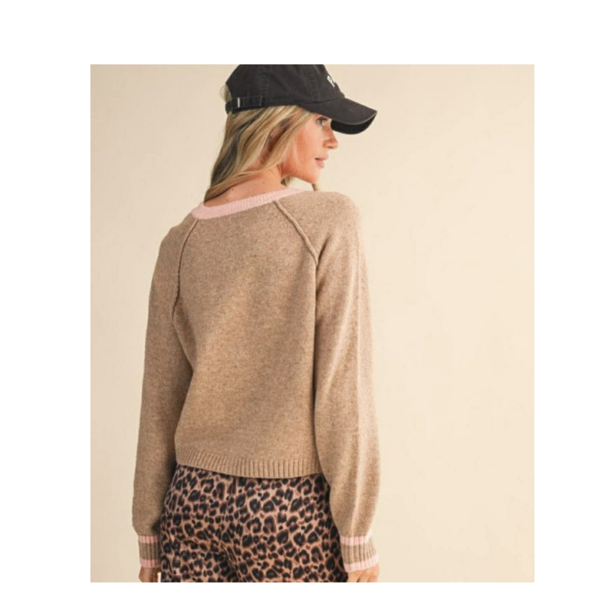 PINK TRIMMED SWEATER