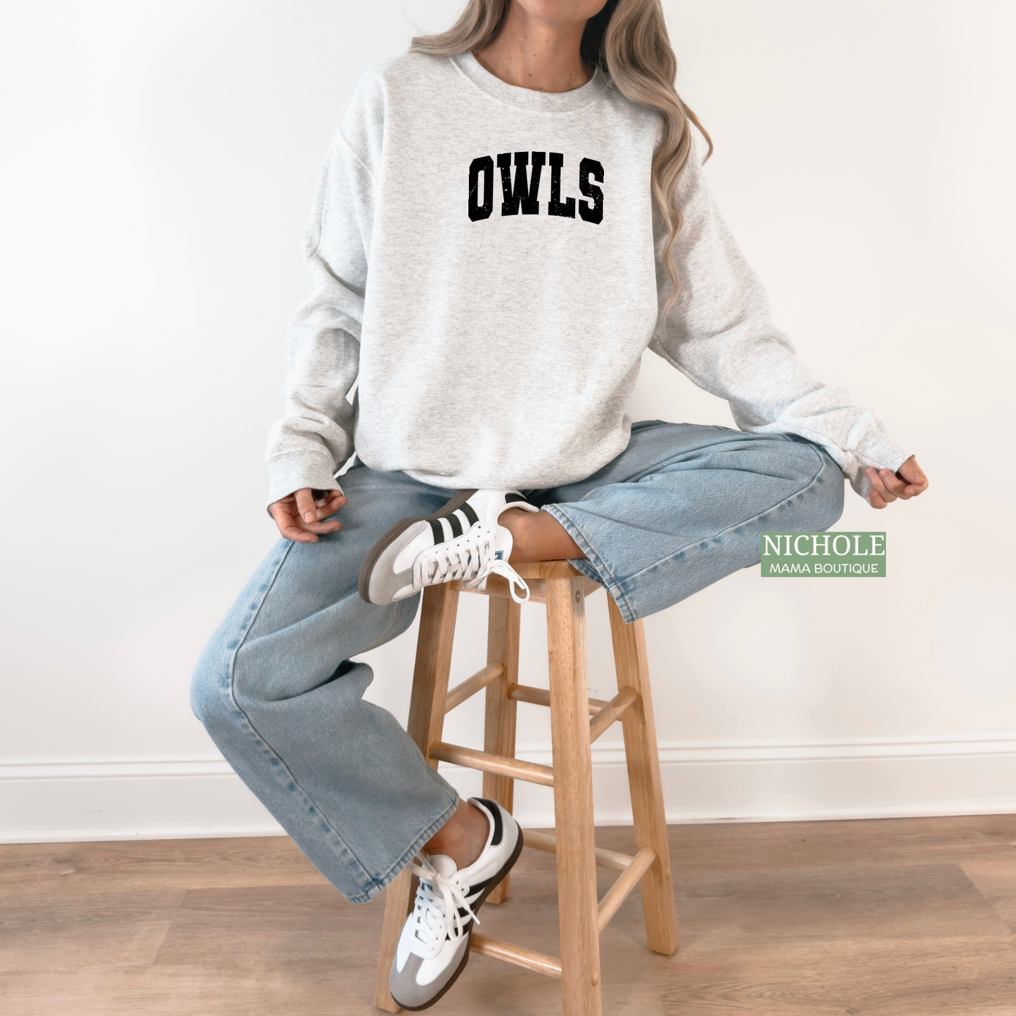 DISTRESSED OWLS SWEATSHIRT