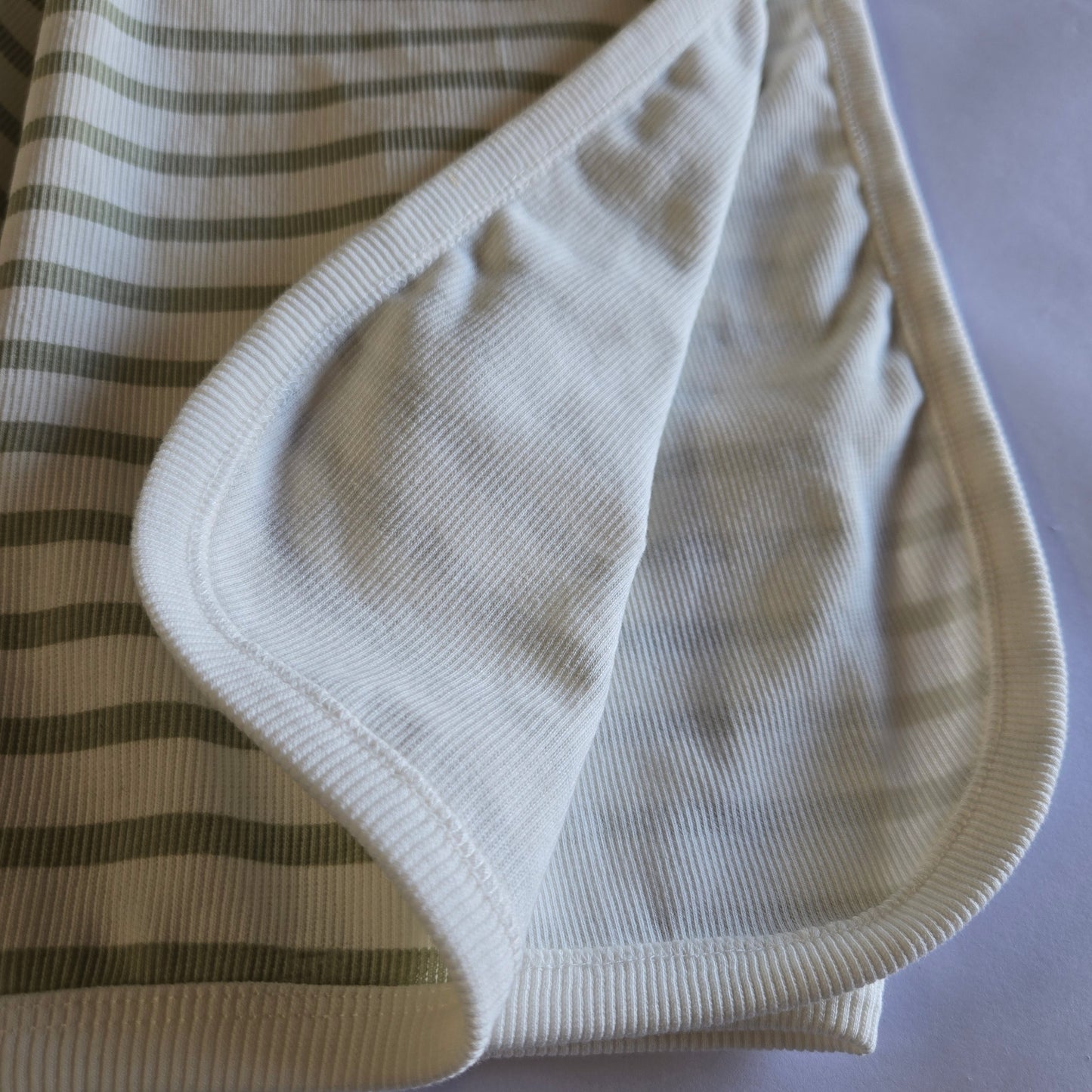 STRIPED SWADDLE/CAP