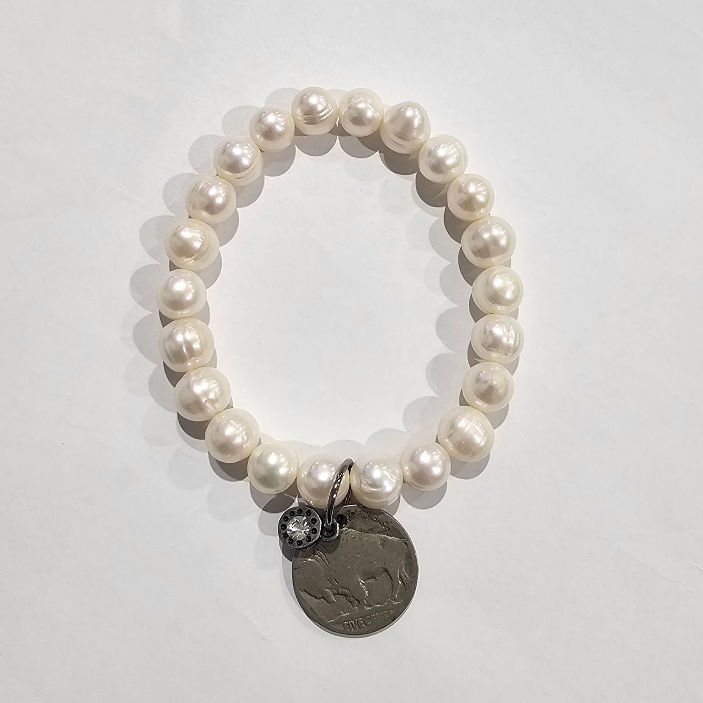 PEARL BRACELET W/BUFFALO