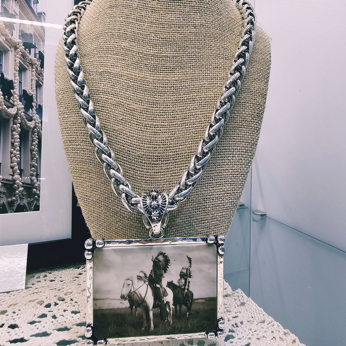 INDIANS ON HORSES NECKLACE