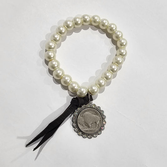 PEARL BRACELET W/BUFFALO COIN