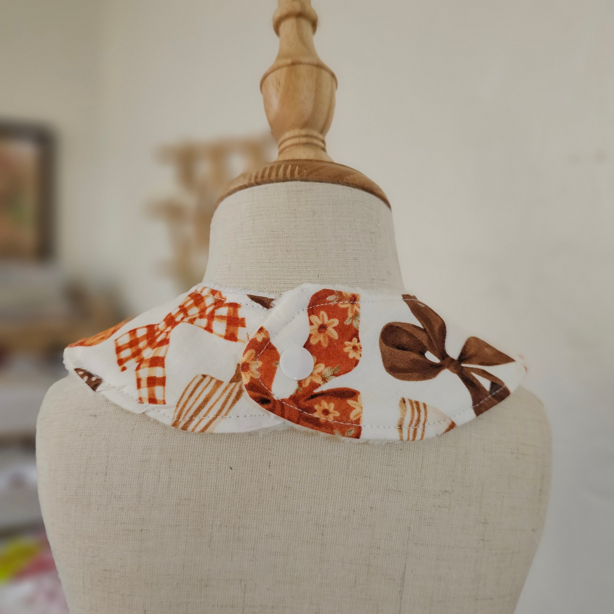 BOWS IN FALL PRINTS BIB