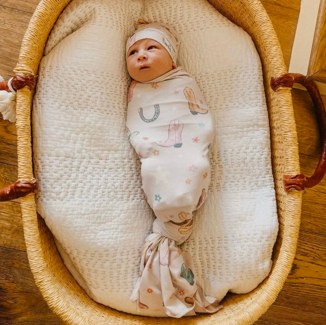 CHEYENNE SWADDLE